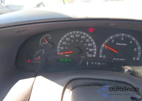 2002 Ford F-150 Lariat/Xlt from USA, damaged, VIN 1FTRW07L72KC07398